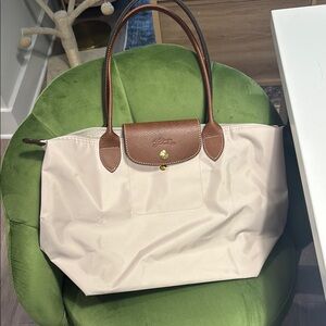 Longchamp Le Pliage in Paper - medium not large size